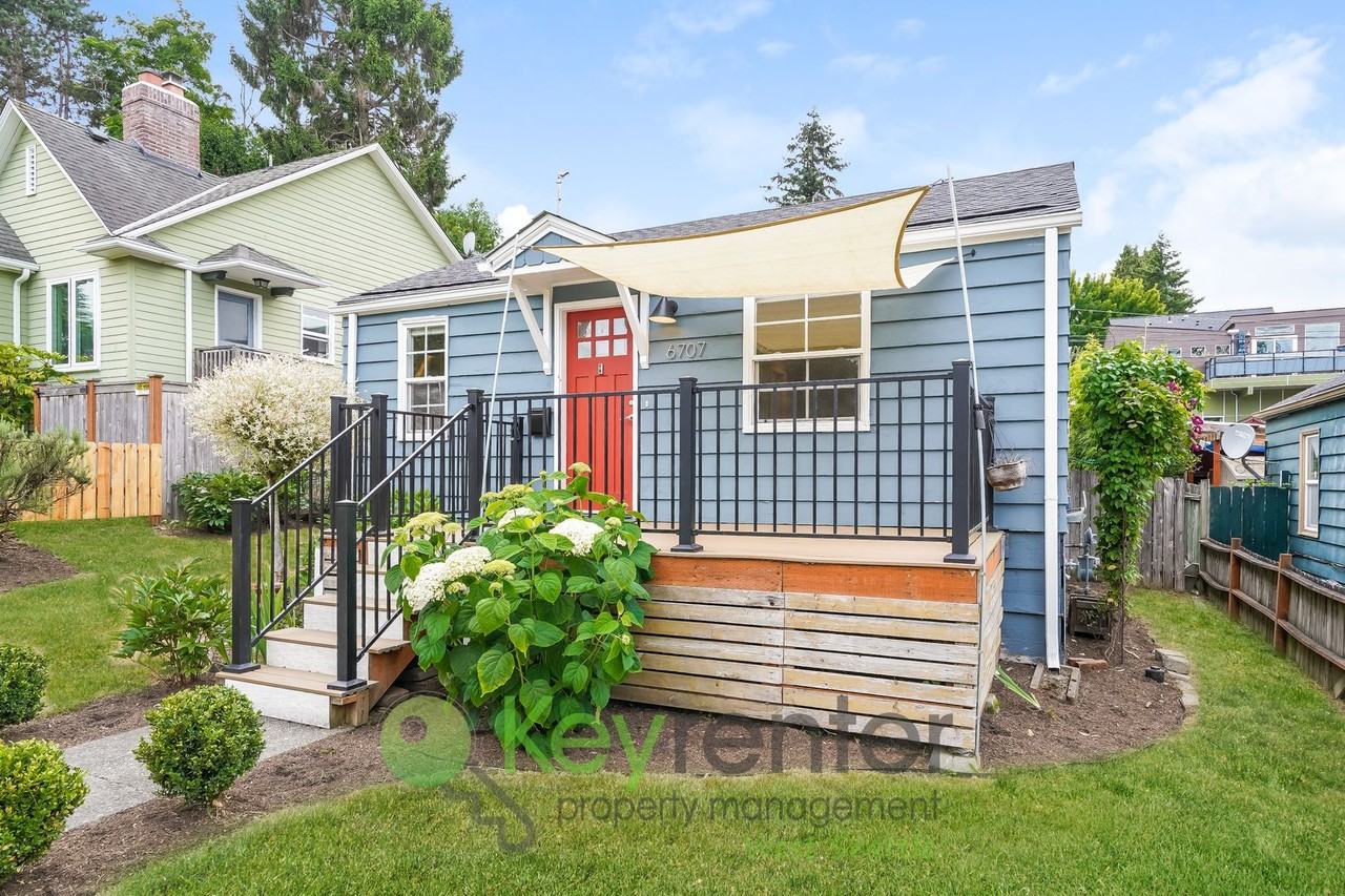 6707 34th Ave Sw - Photo 5 of 50