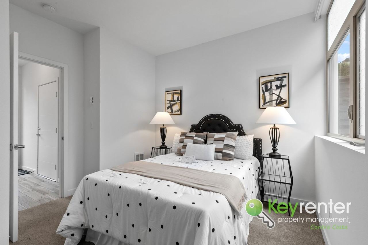 2514 S Washington St - Photo 6 of 41