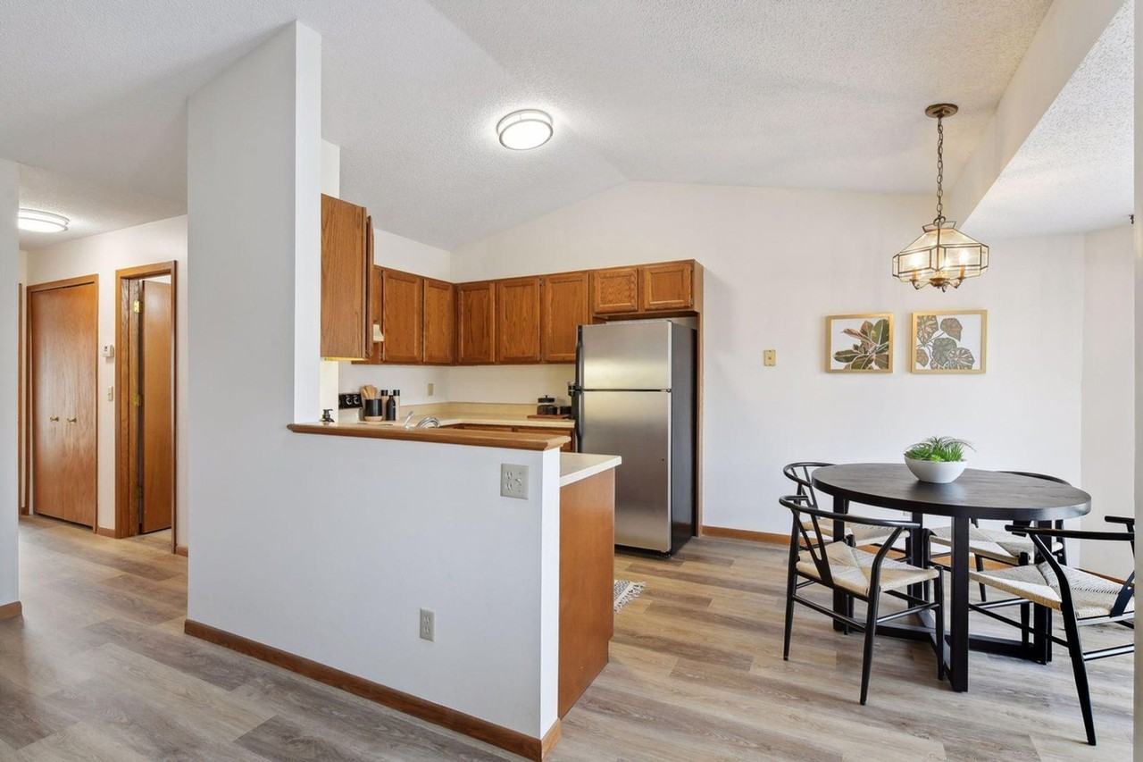 3335 Nevada Ave N #3503 - Photo 7 of 20