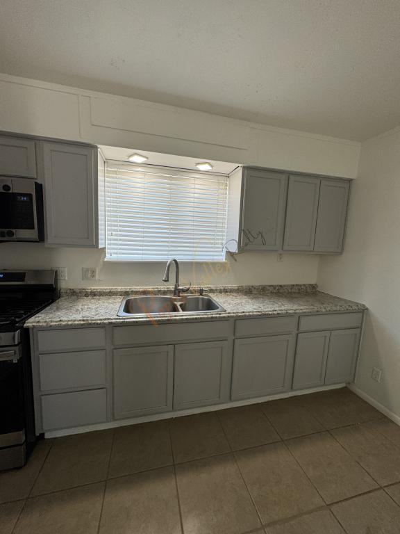 3099 E Northfield Ave - Photo 5 of 7