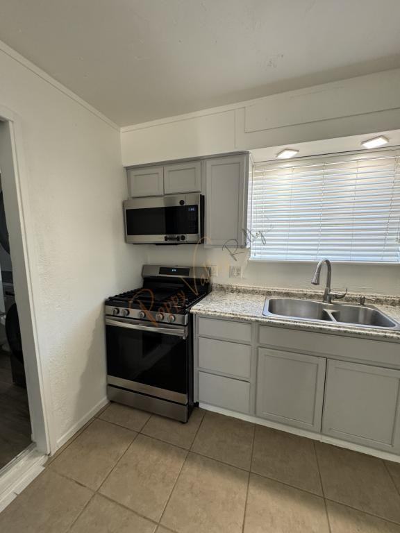 3099 E Northfield Ave - Photo 6 of 7