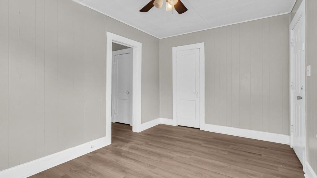 203 3rd Ave Nw - Photo 4 of 17