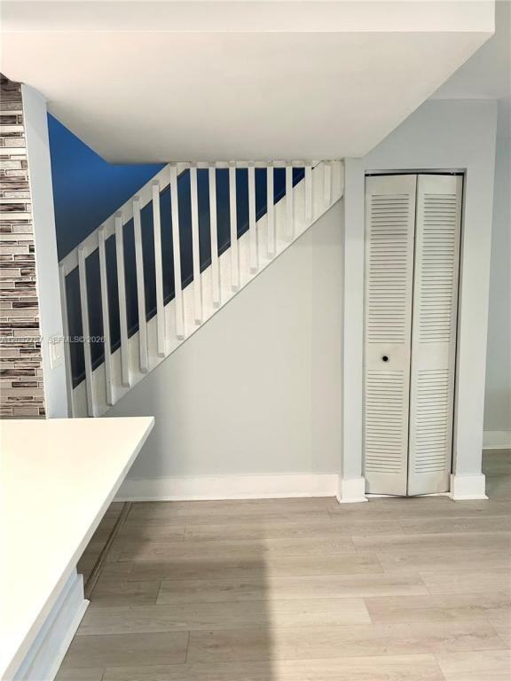 4070 Sierra Ter - Photo 3 of 10