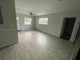 3921 Sw 31st Dr - Photo 1 of 1