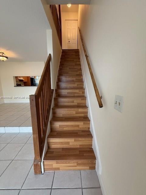 2856 Cambridge Ln - Photo 4 of 10
