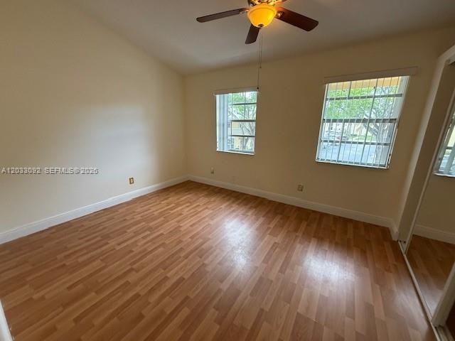 2856 Cambridge Ln - Photo 5 of 10