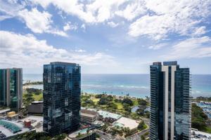 featured image of 1001 Queen St #3704