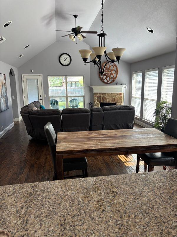 4312 Poppy Dr - Photo 2 of 15