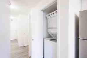 featured image of 635 Secord Blvd Nw