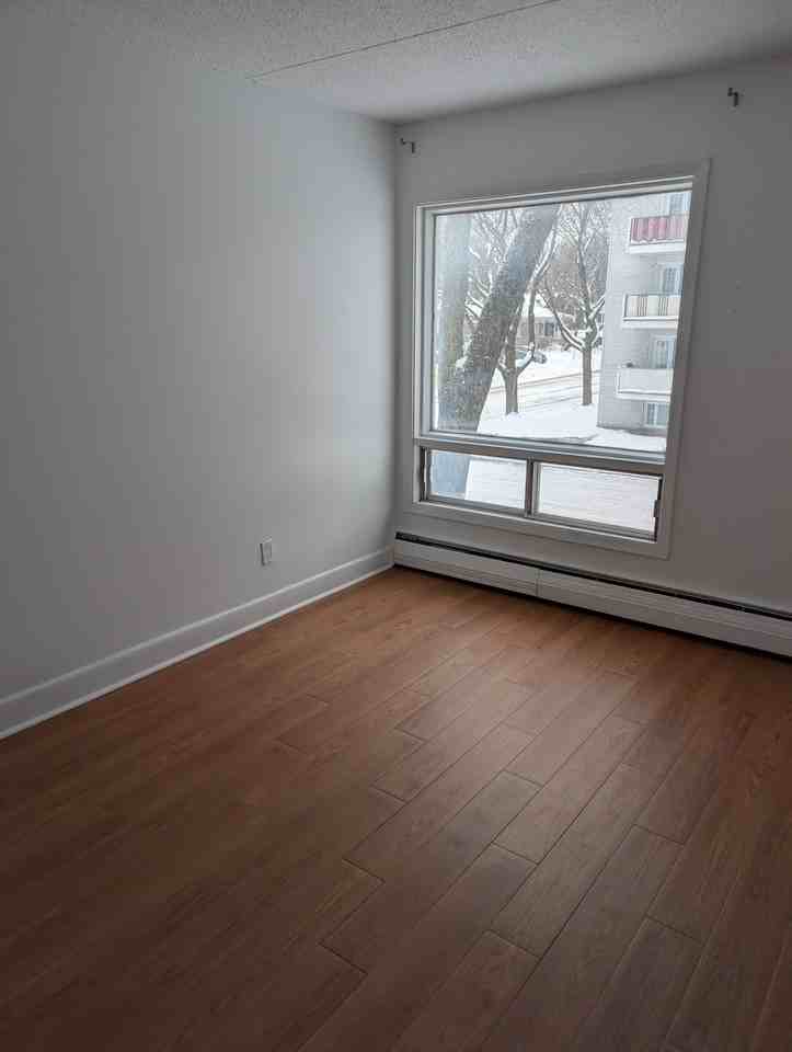 2305 Boul Benoît-Xv — photo 1