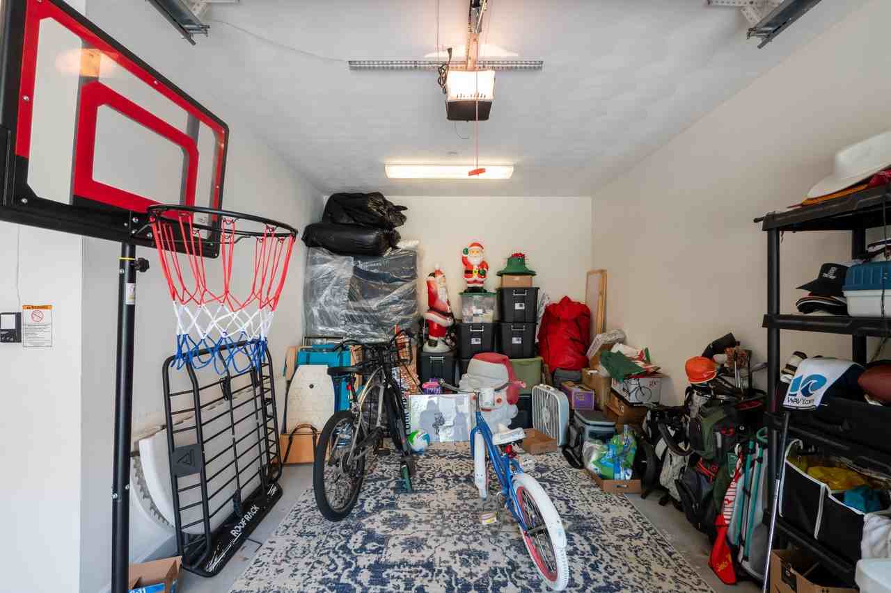1 805 #1 - Photo 2 of 41