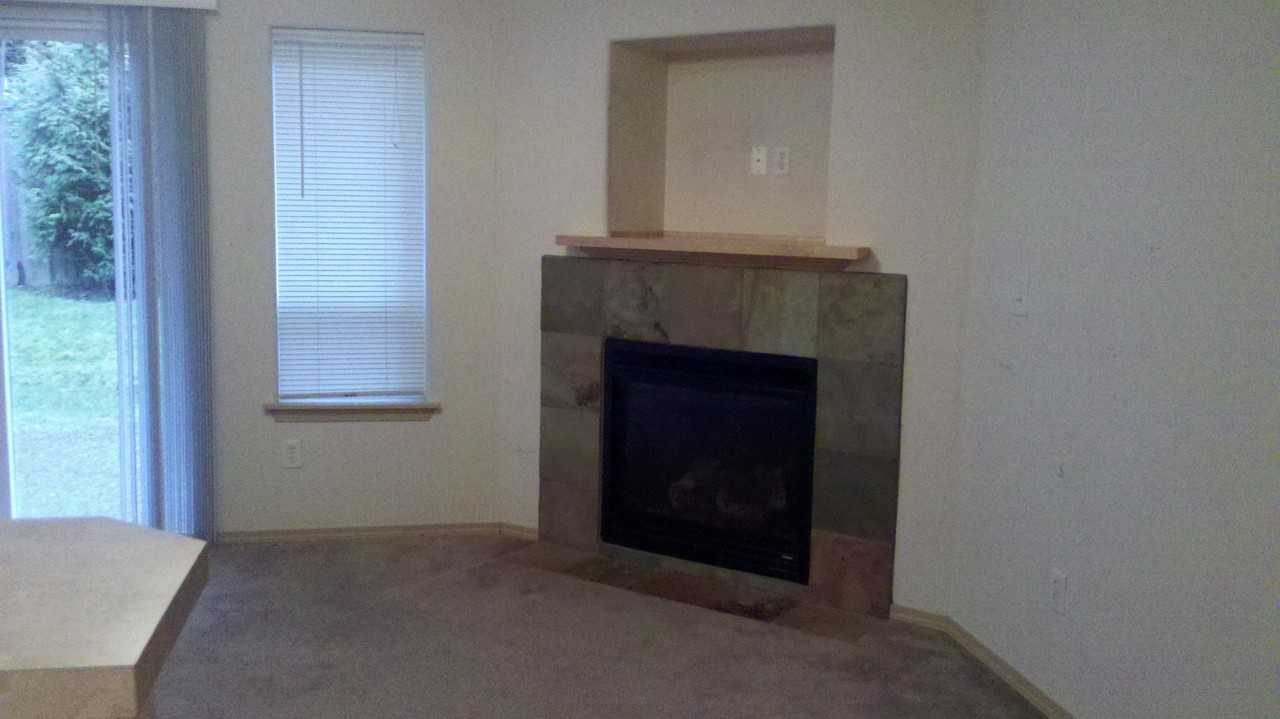 4913 180th St Sw #2 - Photo 5 of 7