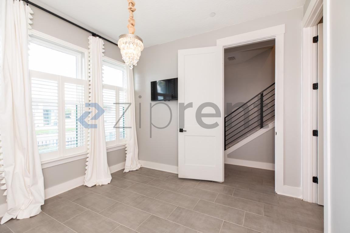 1625 Bridgeton Dr - Photo 5 of 34