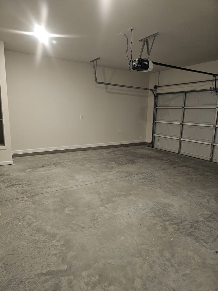 831 River Gardens Dr - Photo 7 of 14