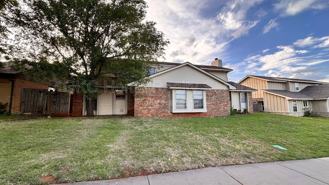 6715 Lyrewood Ln - Photo 1 of 1