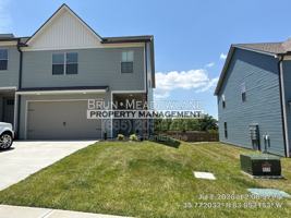 featured image of 1725 Bennett Village Dr