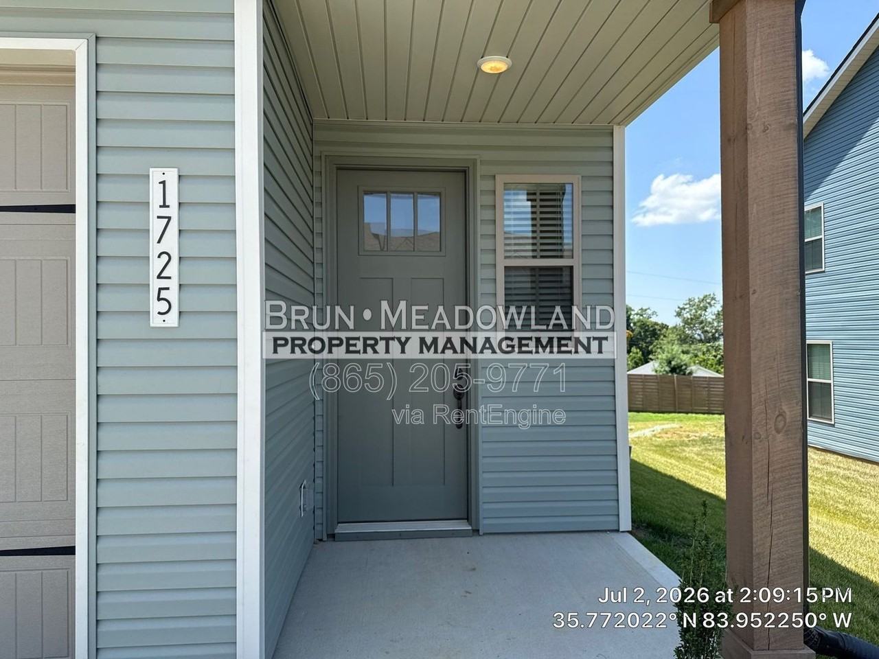 1725 Bennett Village Dr - Photo 2 of 27