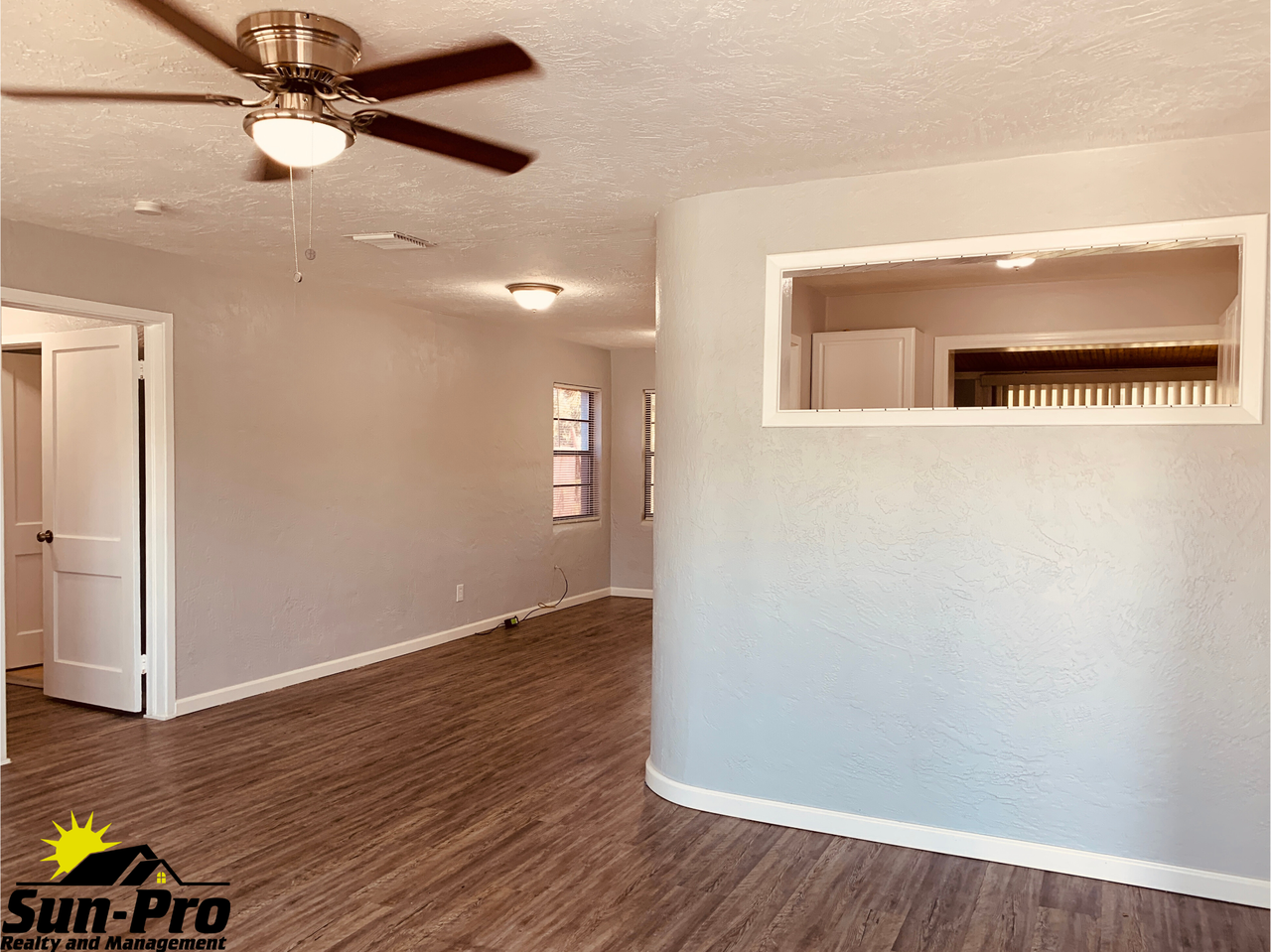 366 Golf Blvd - Photo 3 of 22