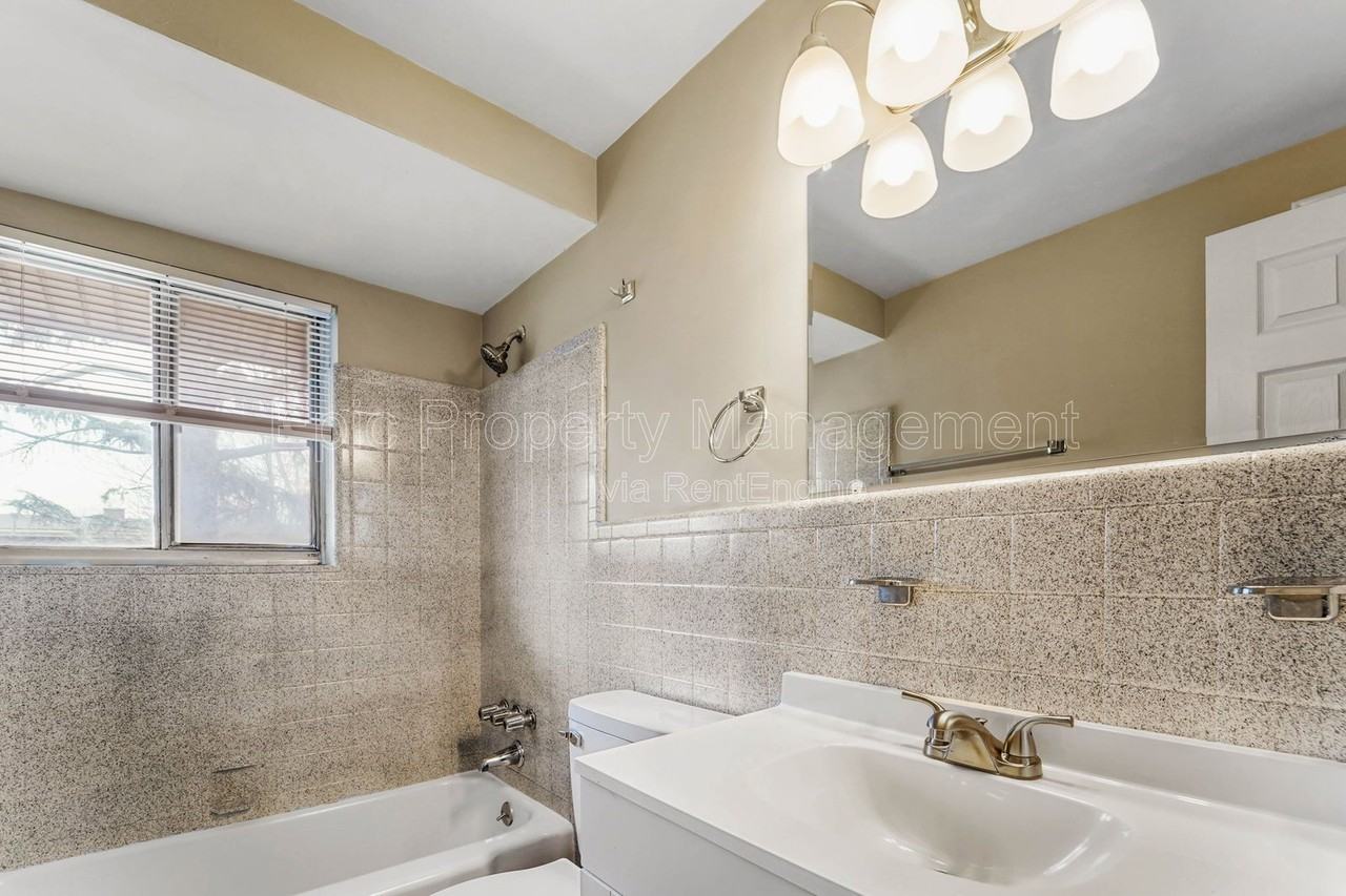 24583 Kelly Rd #2 - Photo 7 of 10
