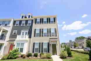 425 Randolph View Dr - Photo 1 of 1