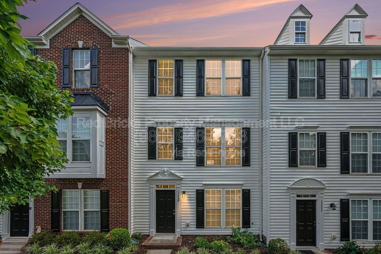 15826 Marvin Rd - Photo 2 of 28