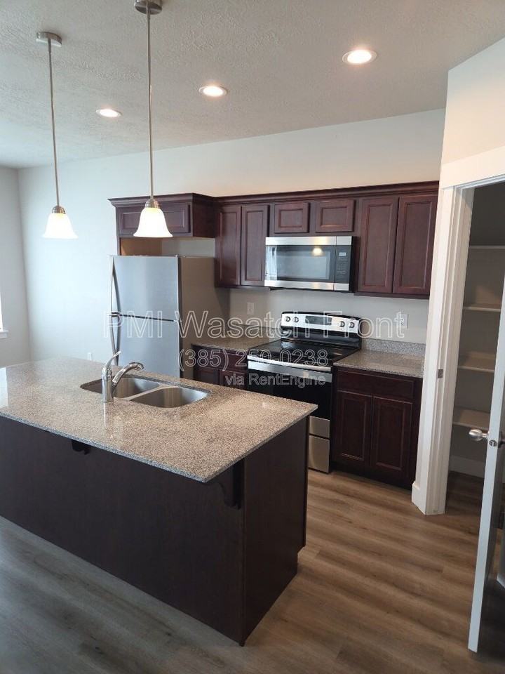 5317 W Wedel Ln - Photo 3 of 12
