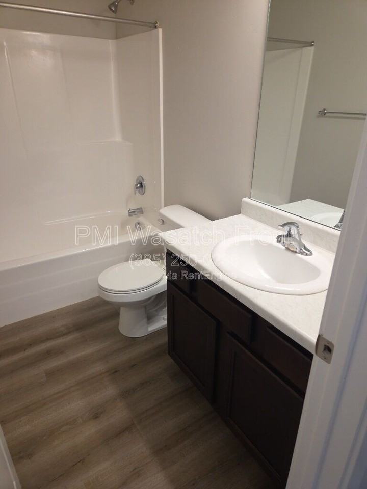 5317 W Wedel Ln - Photo 6 of 12