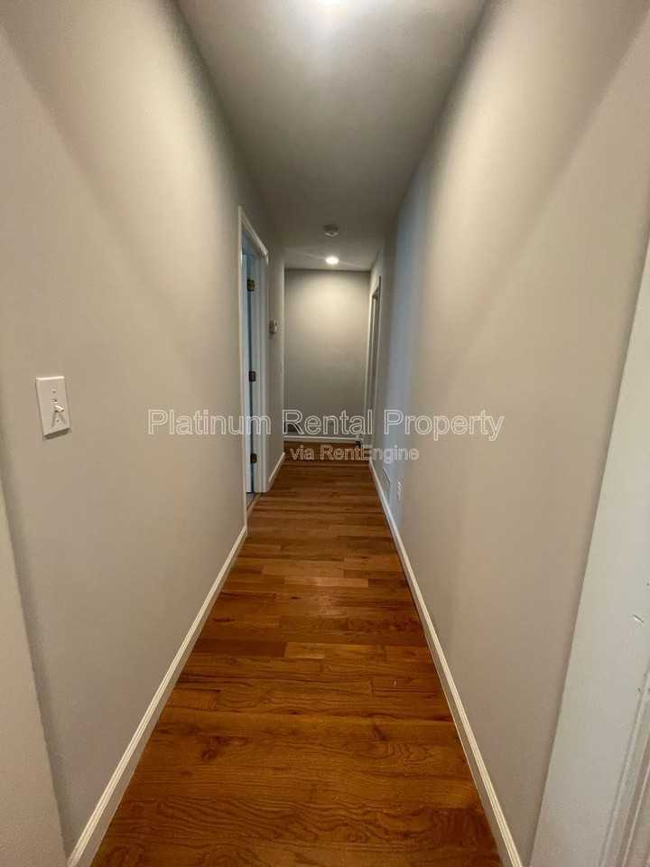 4186 Nowata Dr Ne - Photo 7 of 43