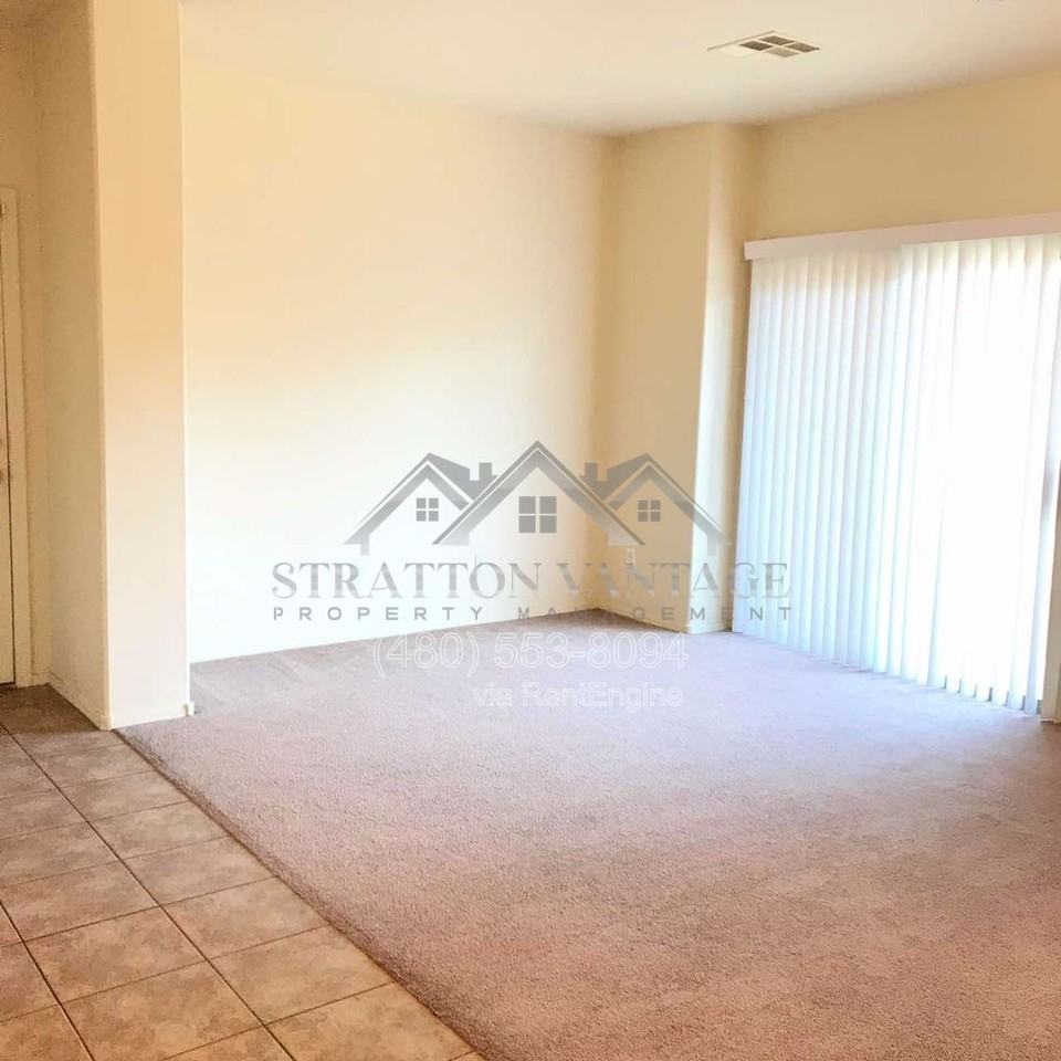 2919 S 93rd Ave - Photo 2 of 24