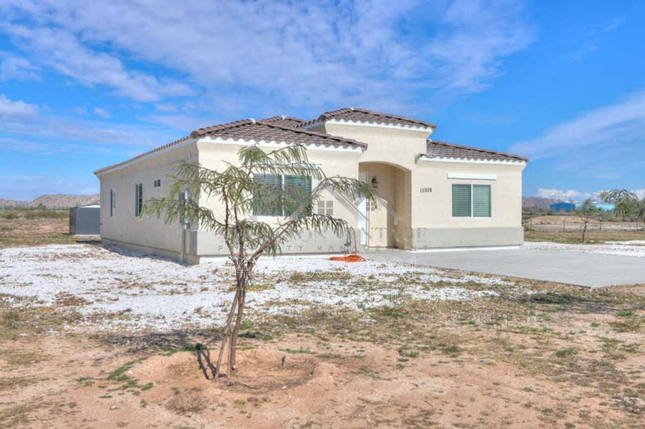 15908 W Ghost Ranch Rd - Photo 7 of 50