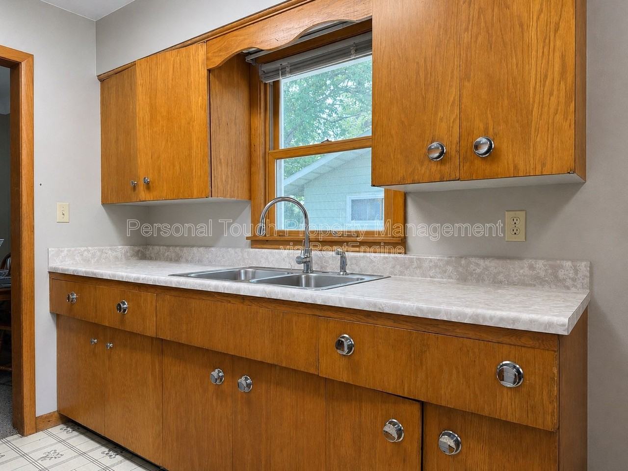 2311 7th St S - Photo 6 of 30