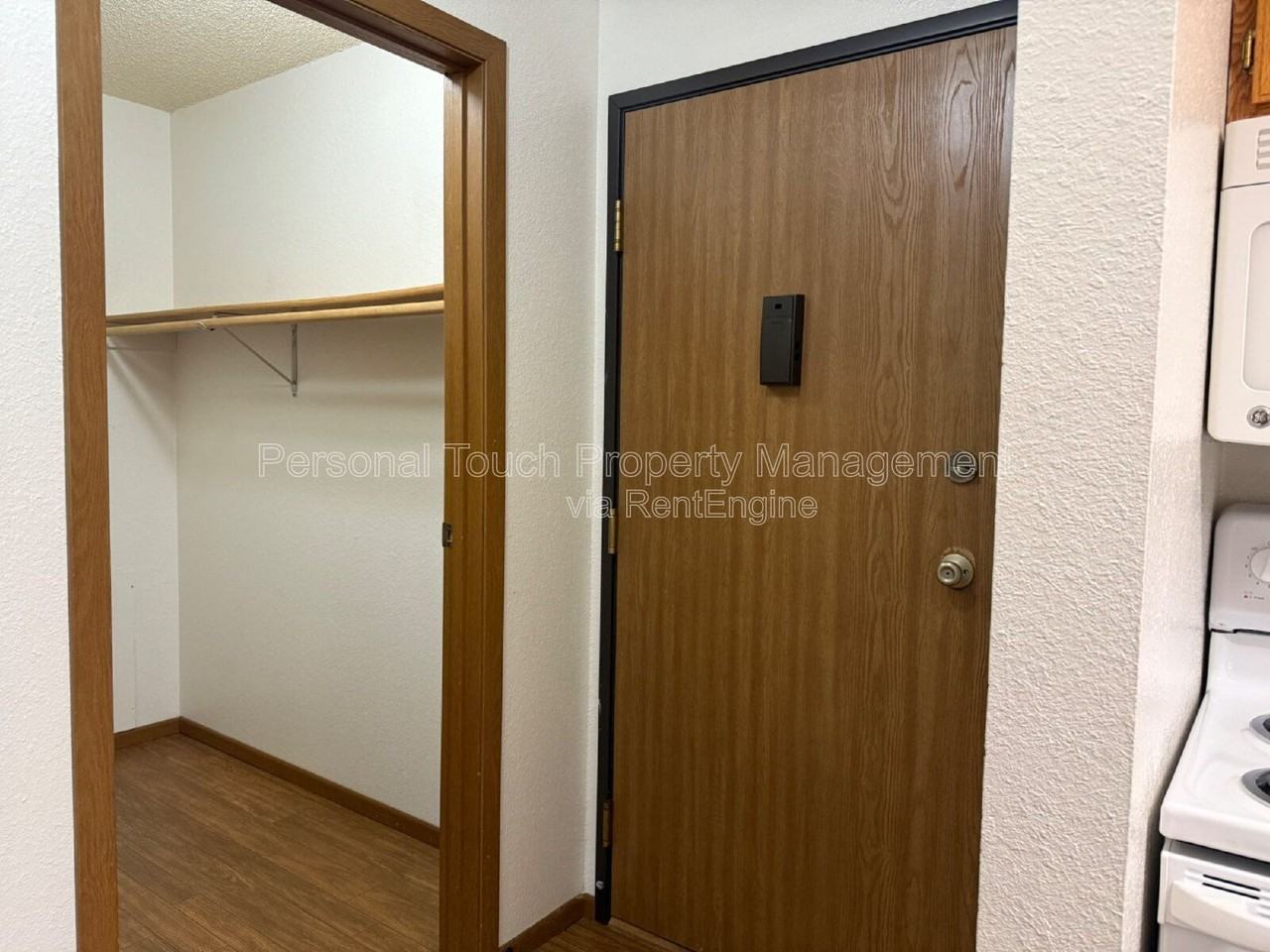 1121 14th Ave E #20 - Photo 2 of 19