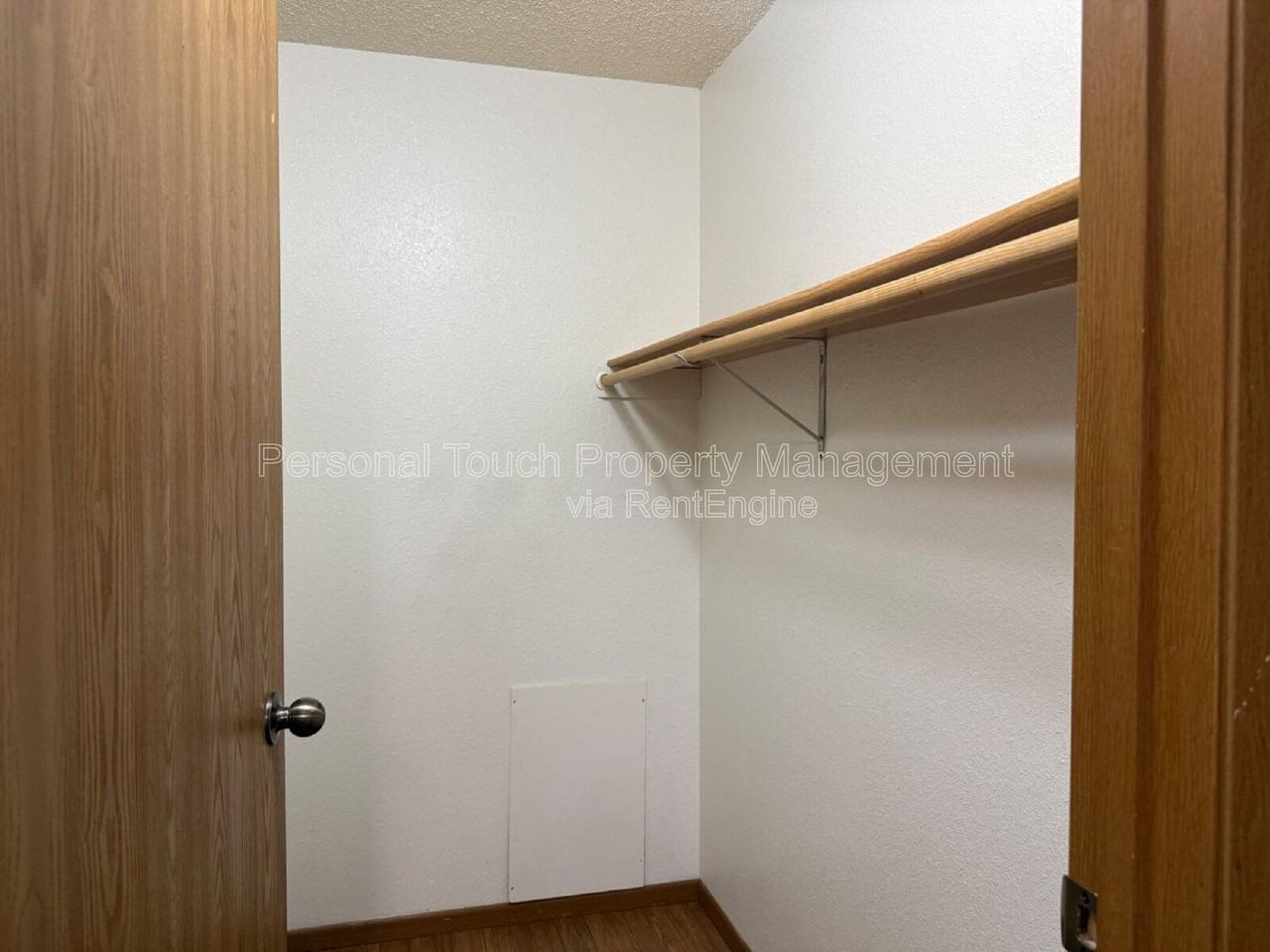 1121 14th Ave E #20 - Photo 3 of 19