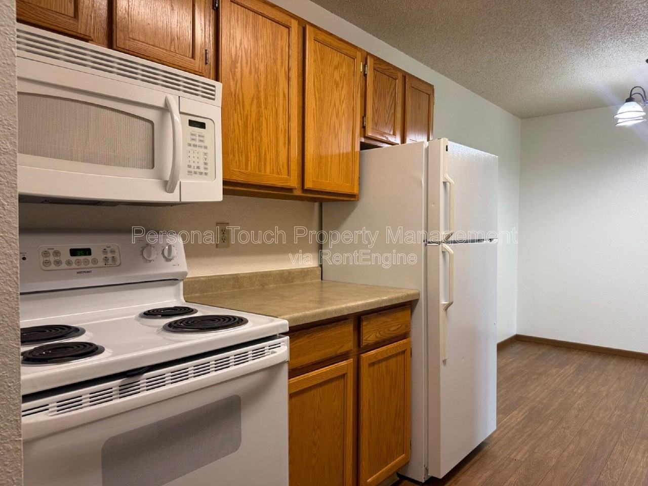 1121 14th Ave E #20 - Photo 4 of 19