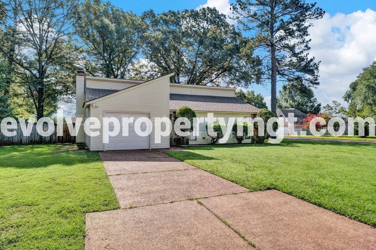 1170 Simmonsridge Dr - Photo 3 of 30