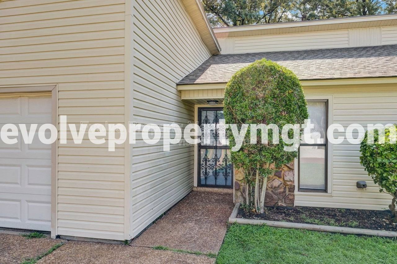 1170 Simmonsridge Dr - Photo 5 of 30