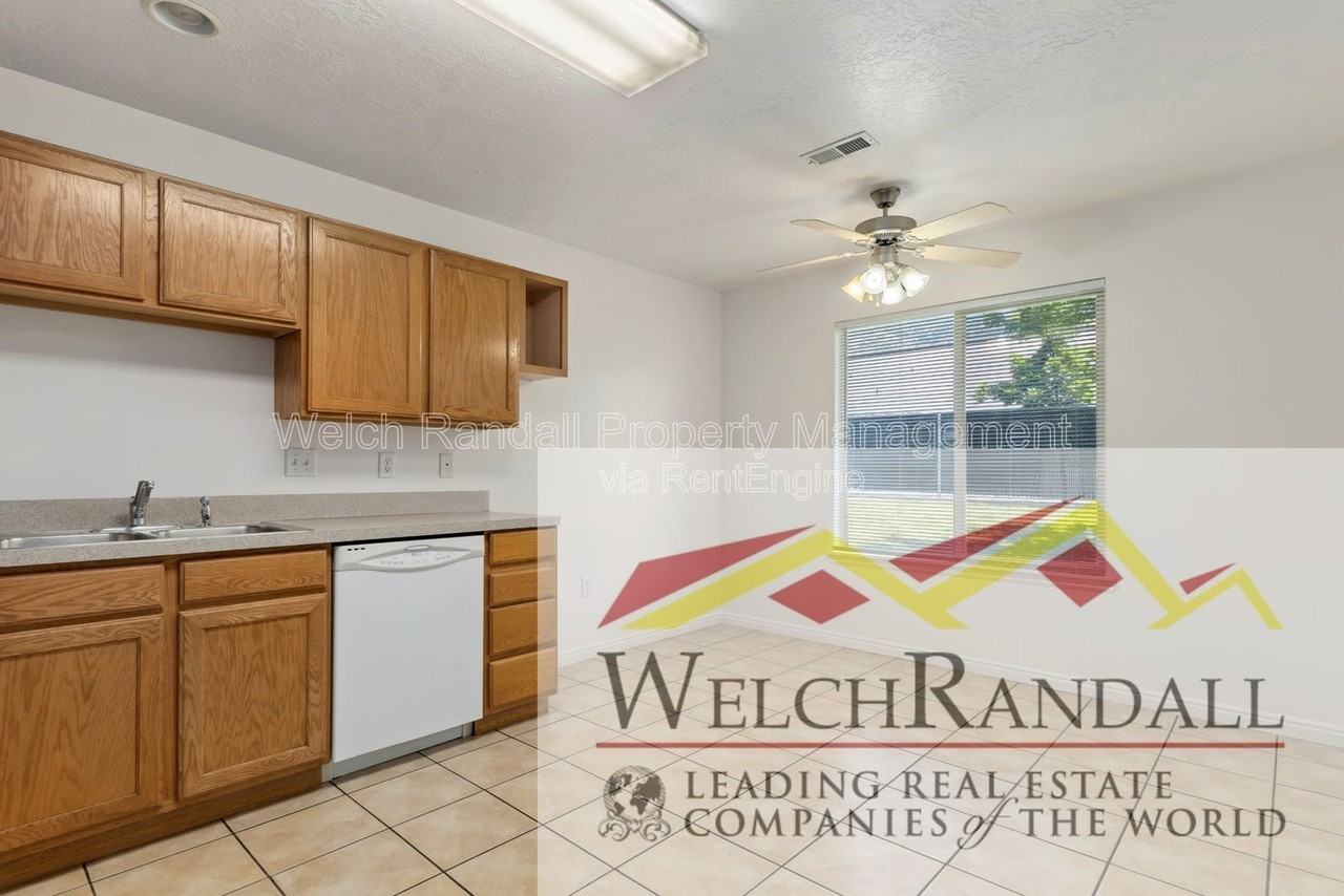 1428 N 2575 E #2 - Photo 5 of 15