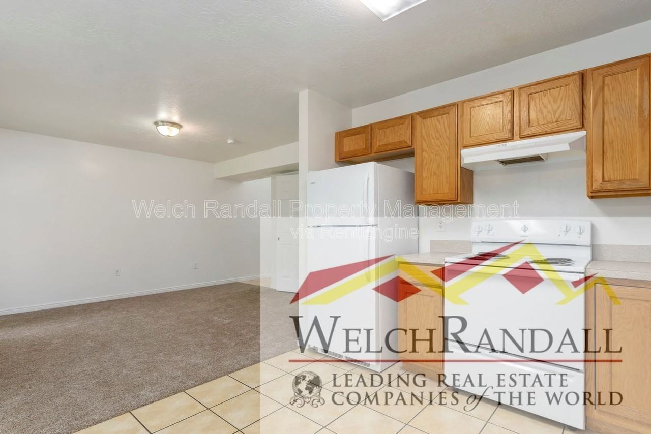 1428 N 2575 E #2 - Photo 6 of 15