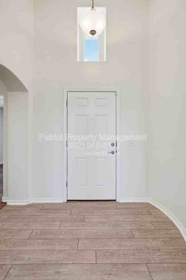 20767 W Hamilton St - Photo 6 of 36