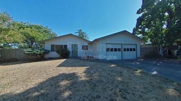 featured image of 1150 Nw Walnut Blvd