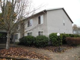 featured image of 355 Se Lilly Ave #B
