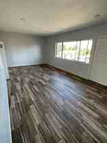 1318 W 90th St #C1 - Photo 1 of 1