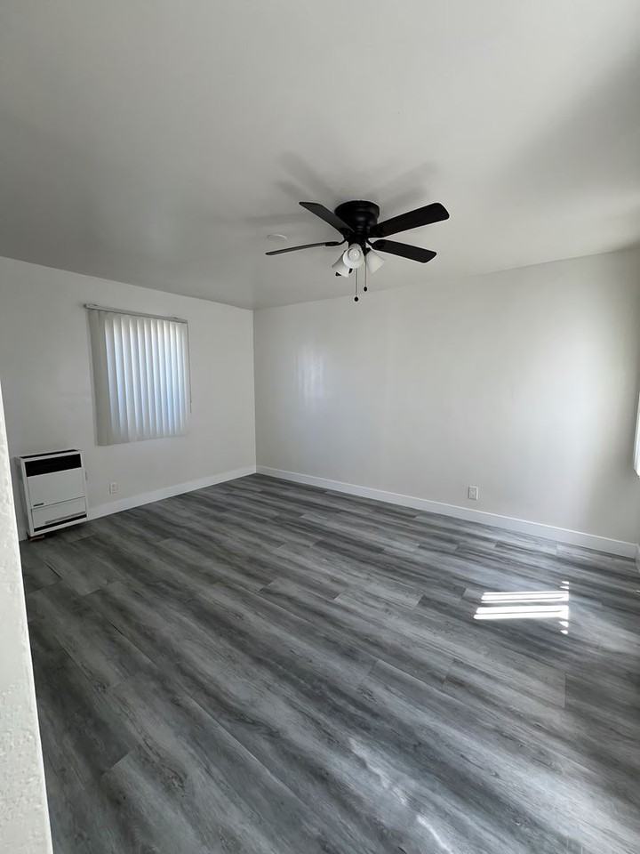 819 S Palos Verdes St #E - Photo 7 of 8