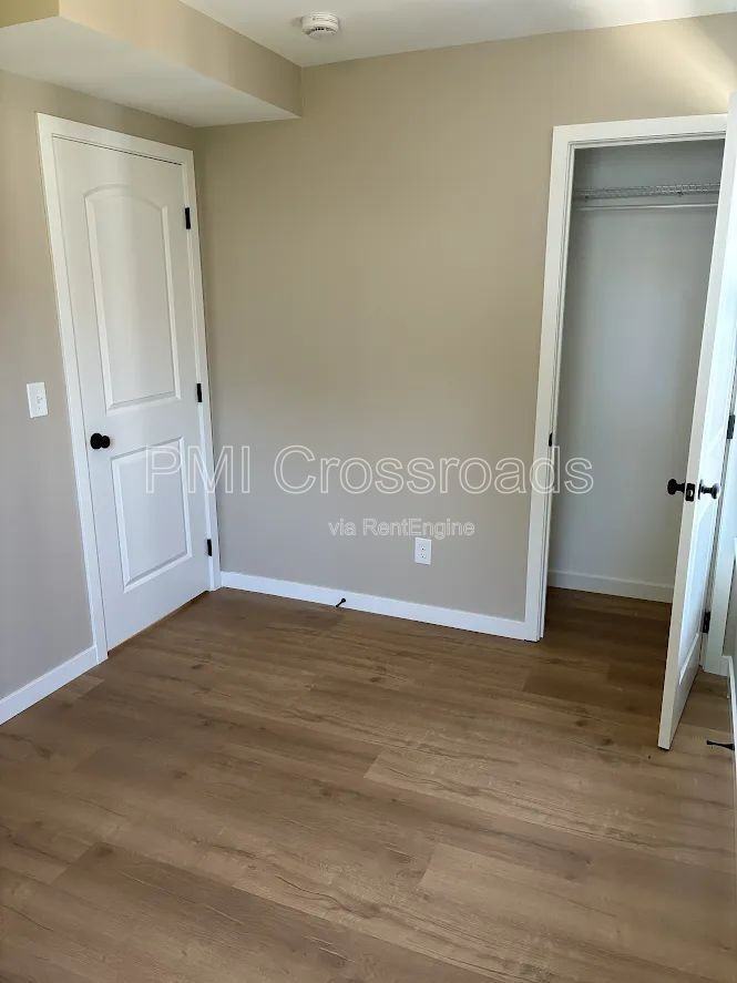 1605 Winchester Ave #1 - Photo 4 of 19
