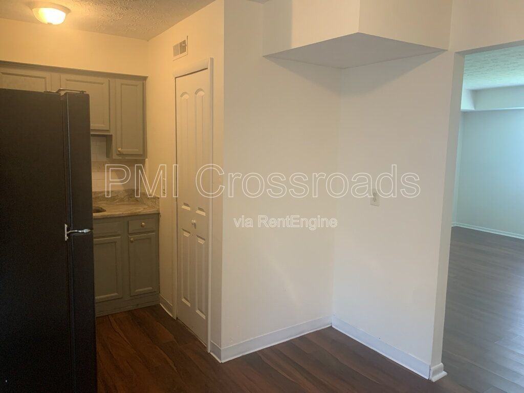 3088 Howey Rd - Photo 5 of 28