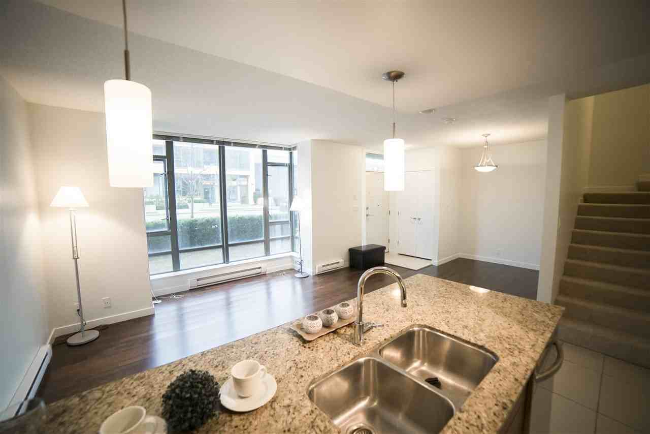 7360 Elmbridge Way - Photo 3 of 10