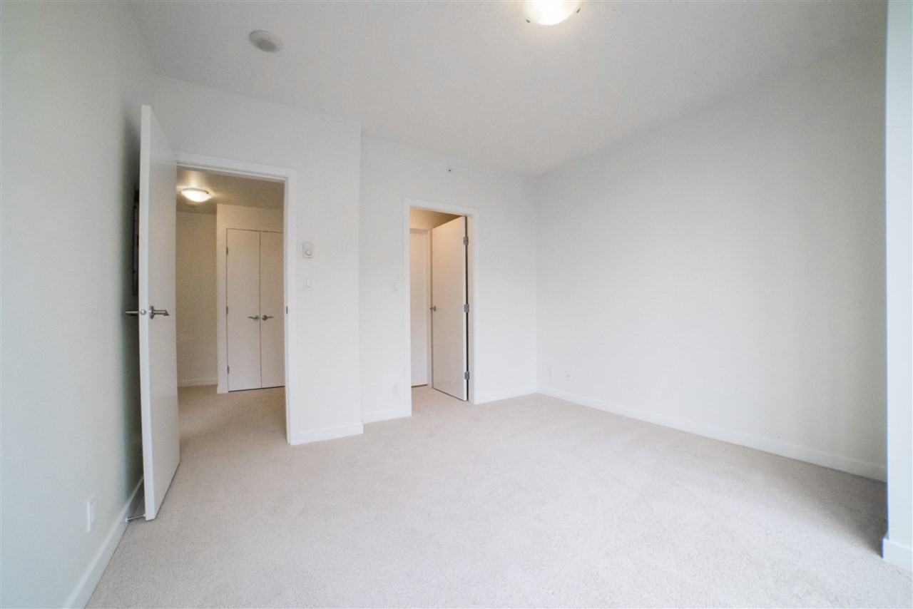 7360 Elmbridge Way - Photo 7 of 10