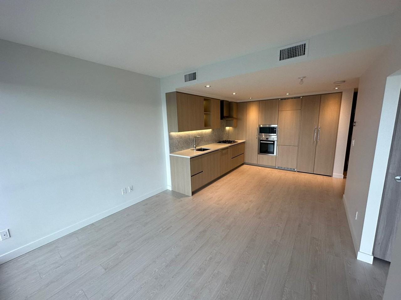 4730 Lougheed Hwy - Photo 3 of 7