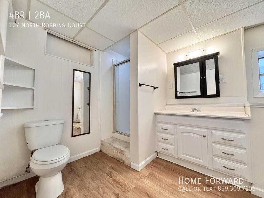 107 N Robbins Ct - Photo 7 of 21