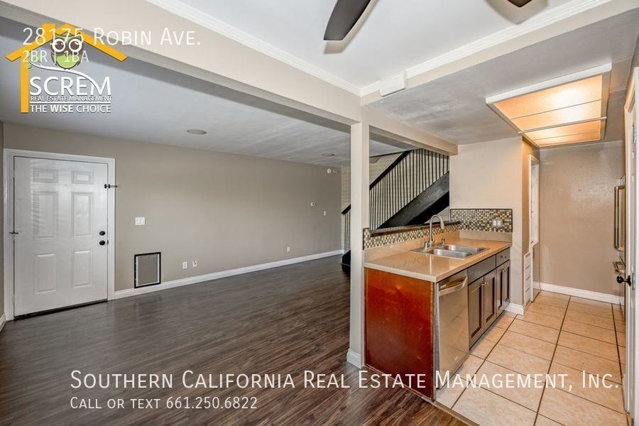 28175 Robin Ave - Photo 5 of 14